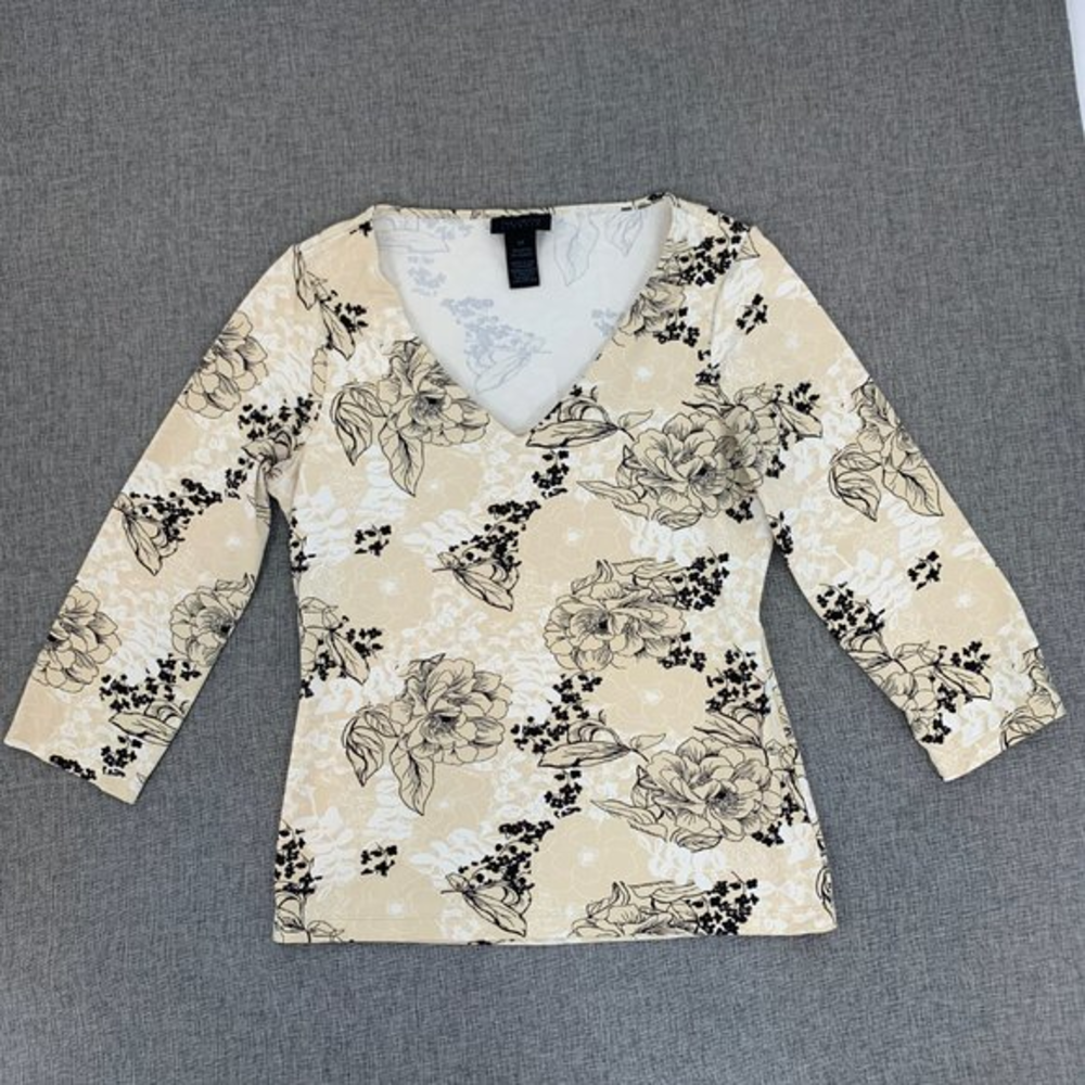 The Limitedโ Stretch Floral Blouse Medium Nylon & Spandex V-Neck 3/4th Sleeves
